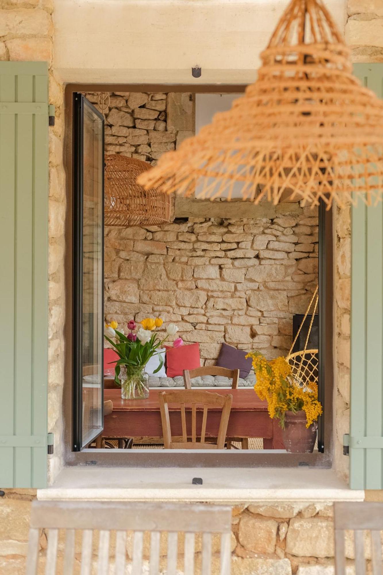 L'Atelier Des Vignes Villa Saint-Pantaleon  Exterior photo